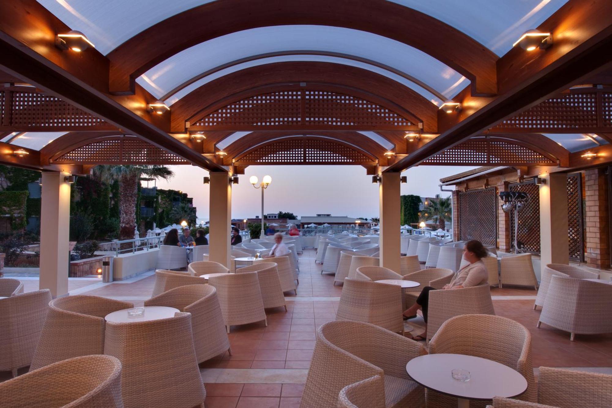 Bella Beach Hotel Hersonissos  Bagian luar foto