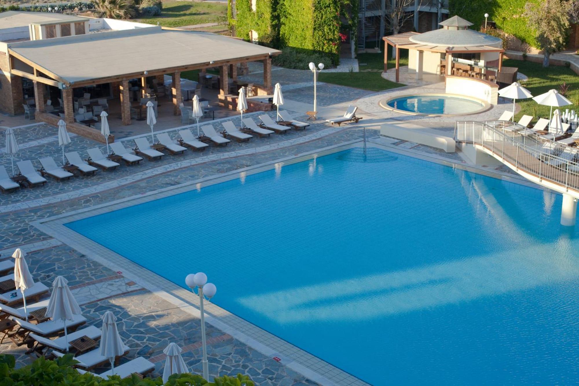 Bella Beach Hotel Hersonissos  Bagian luar foto